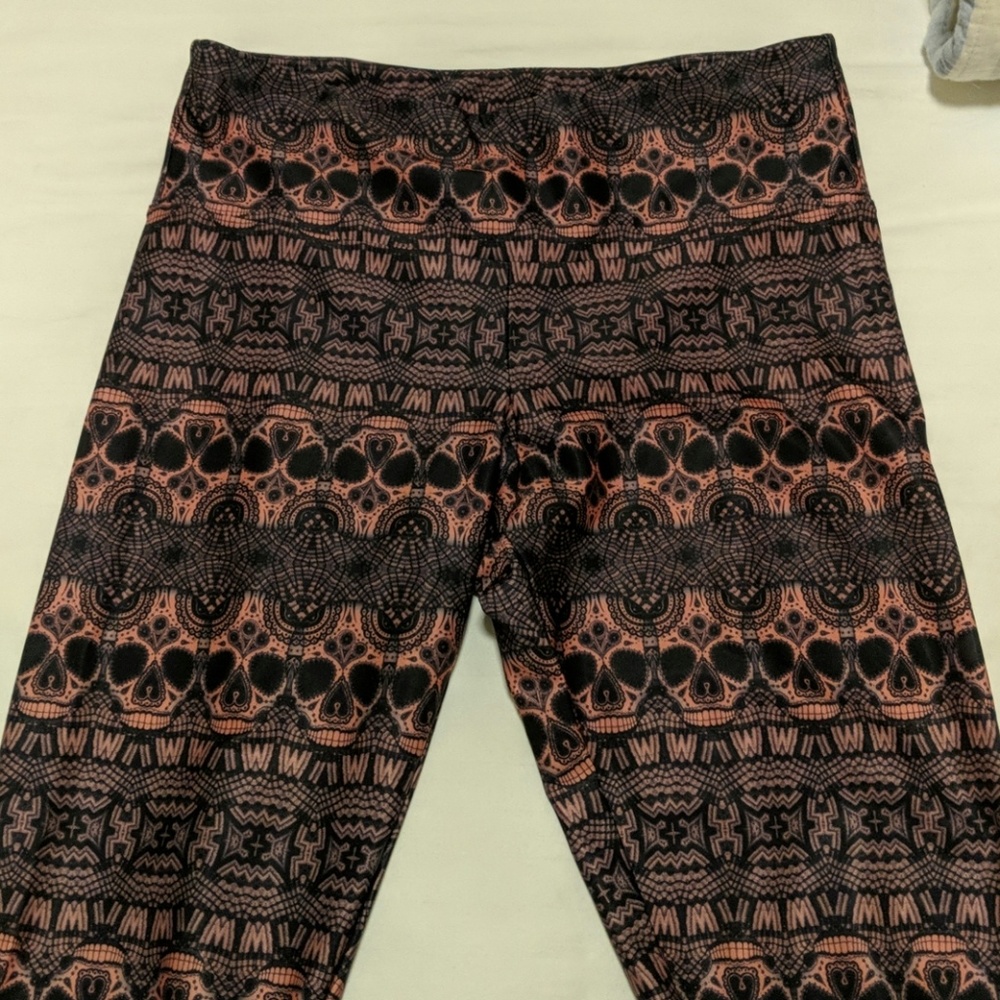 Onzie Skull Leggings